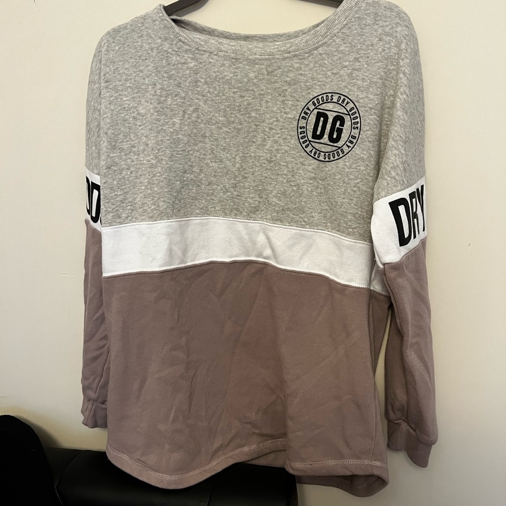 dry goods long sleeve tee